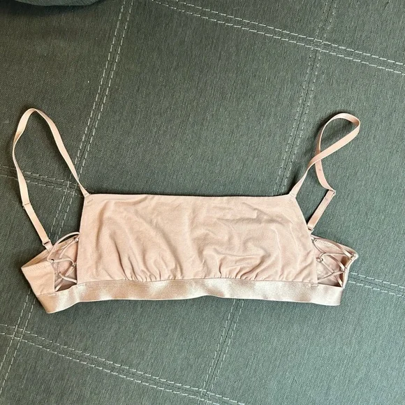 Pink Aerie Bra - Picture 1 of 8